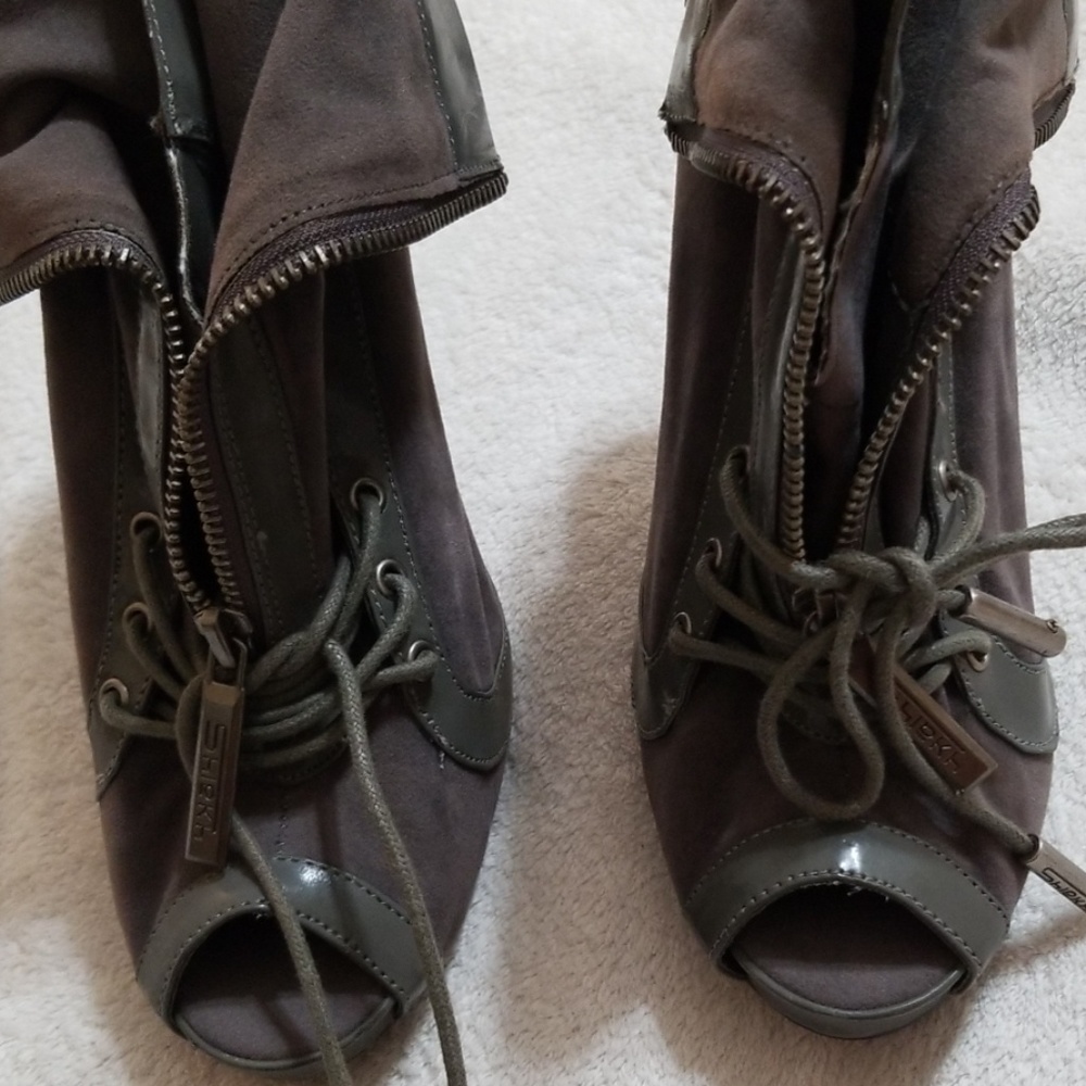 Booties - Picture 4 of 6